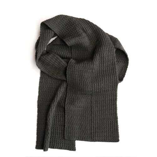 Cascade Scarf in Arapawa Blend - Ponga | Knit Shepherd