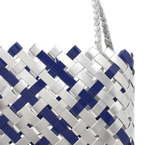 Kete Silver and Blue Aluminium - 14 ends | by Anna Gedson