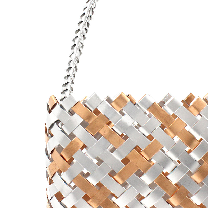 Kete Silver and Champagne Aluminium - 12 ends | By Anna Gedson - Whakatōhea