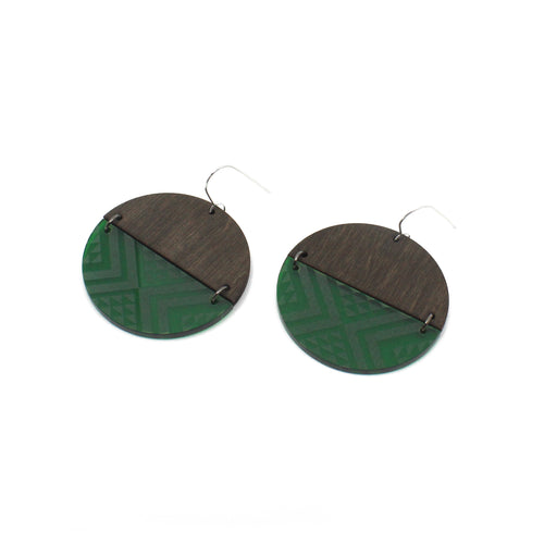 Split Tāniko I Earrings - Green Clear | by Nichola Te Kiri