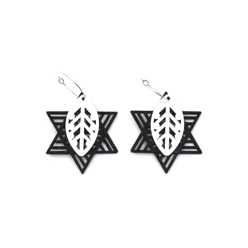 Hinetakurua - Takurua Paewai Earrings - Silver | by Nichola Te Kiri